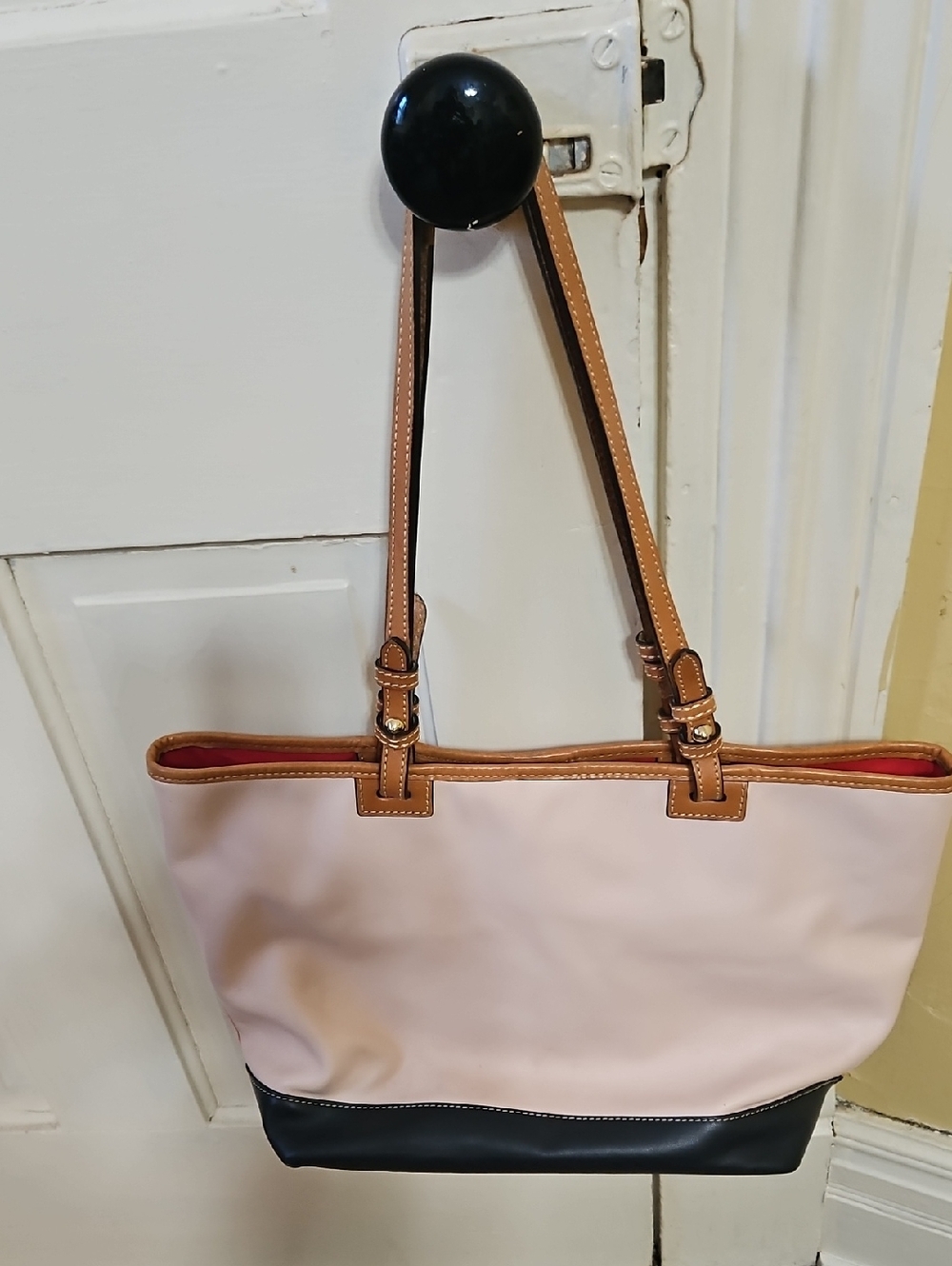 Dooney & Bourke Blush And Midnight Lee Leather Tote - Picture 2 of 7